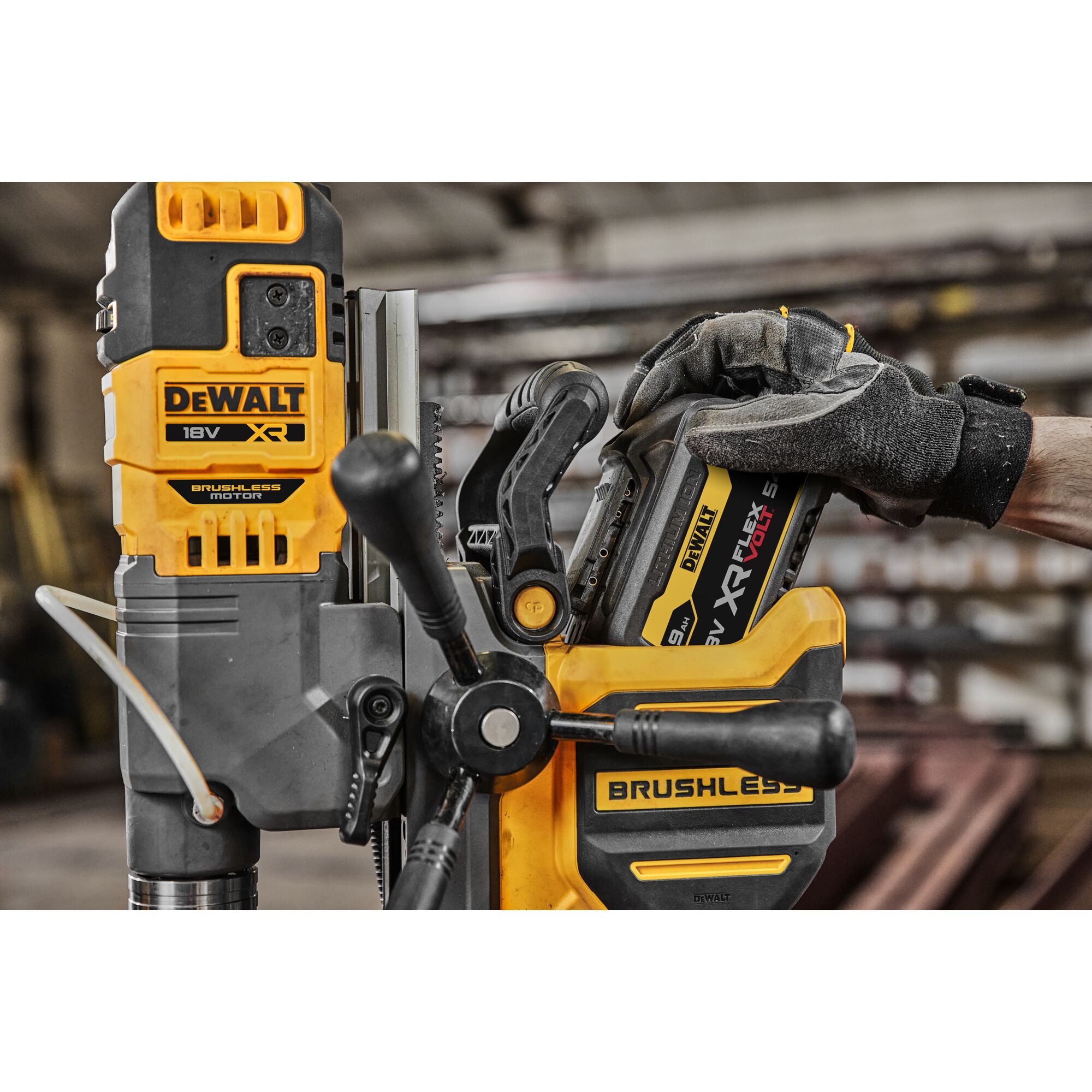 10v dewalt online drill